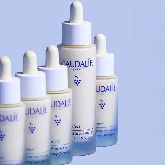 BRIGHTENING DARK SPOT SERUM VINOPERFECT